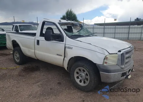 2005 Ford F350 Srw Super Duty из США, поврежденный, VIN 1FTWF30P35EB14432